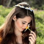 girl-1319129__340